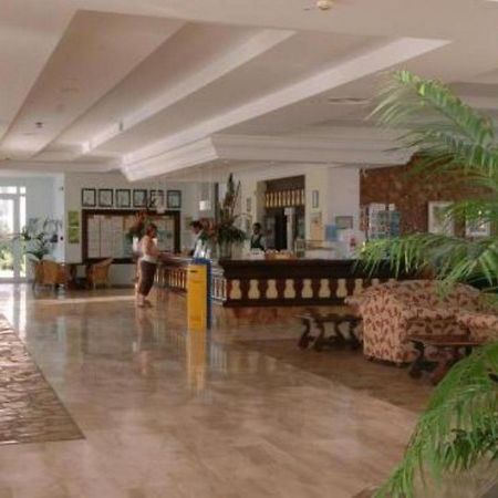 Protur Monte Safari Hotel Cala Millor  Exterior photo
